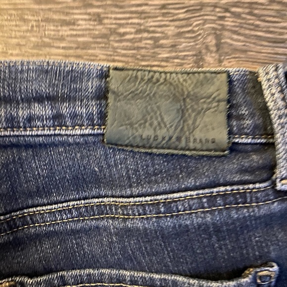Lucky brand size 27 jeans. - Picture 5 of 6